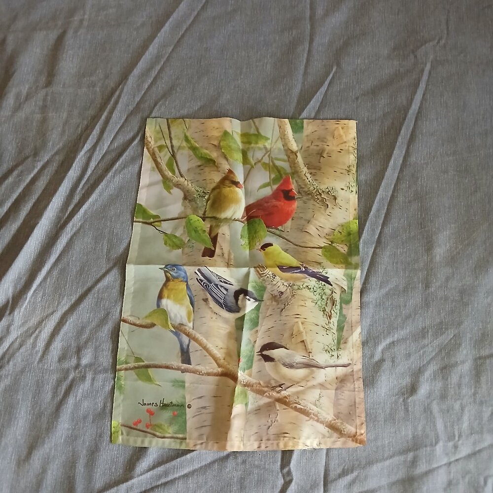 Decorative Flag Virginia Bird by Jame Hautmann 18" x 12" Used